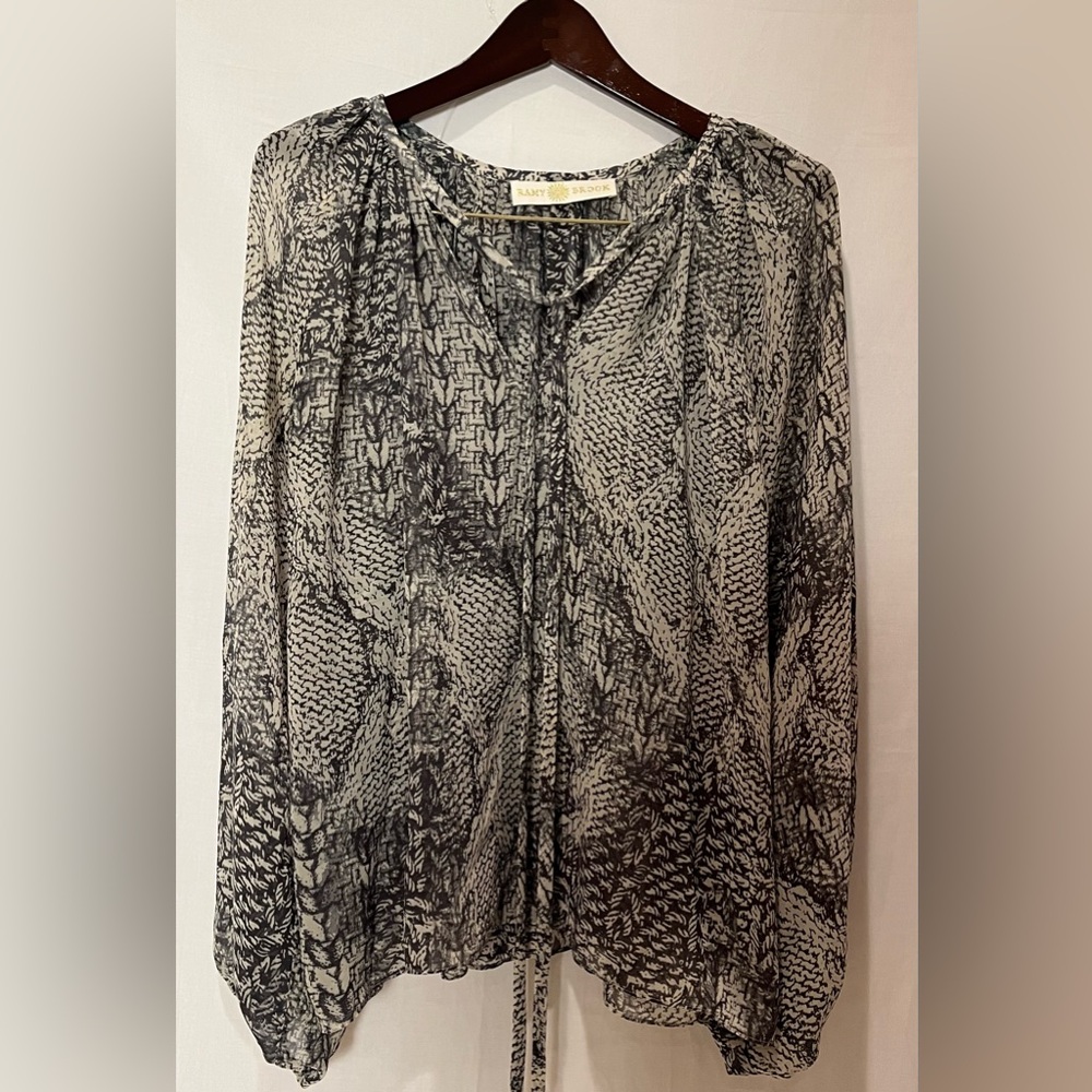 NWOT- Ramy Brook Leopard Print Loose Fitting Blouse w. Split Neck & Tie -Grey -S